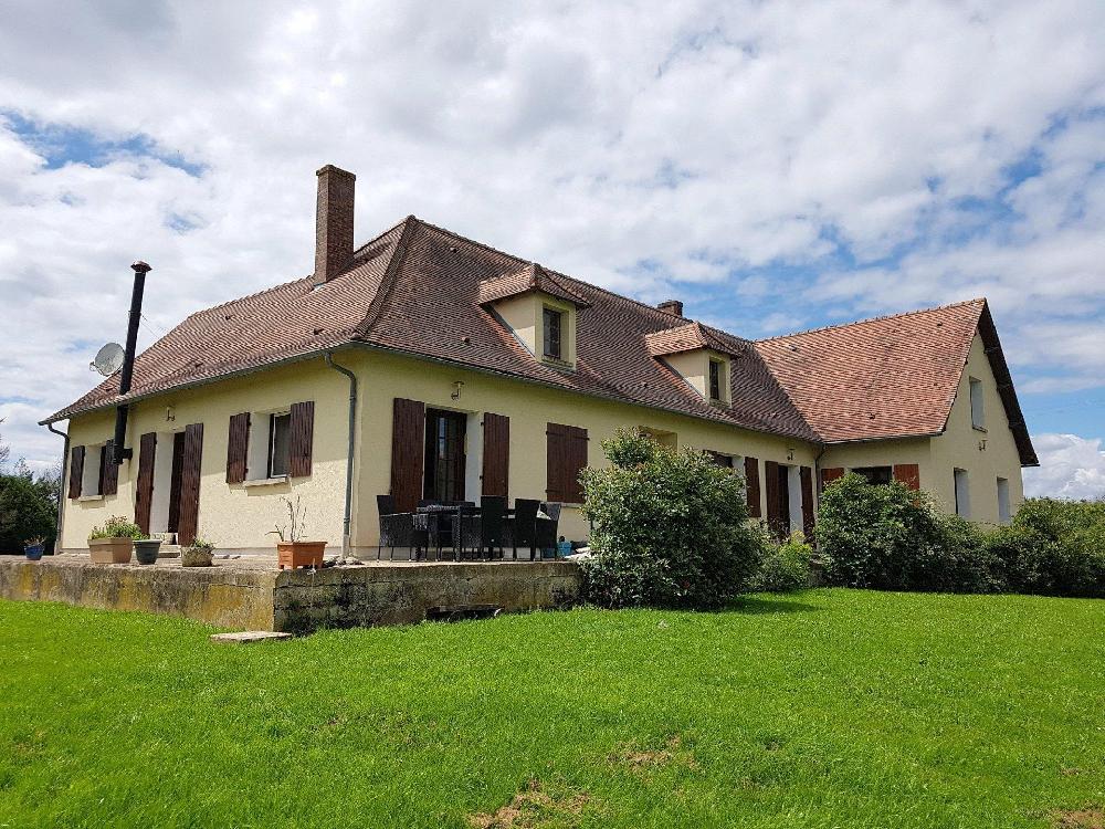 Haus mit Gästezimmer zu verkaufen bei Montmorillon Vienne